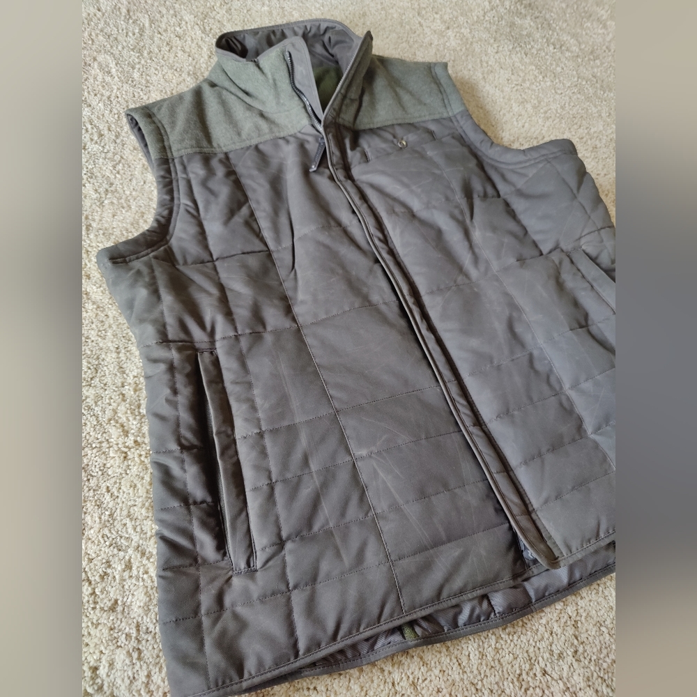 Royal Robbins Men's Vest